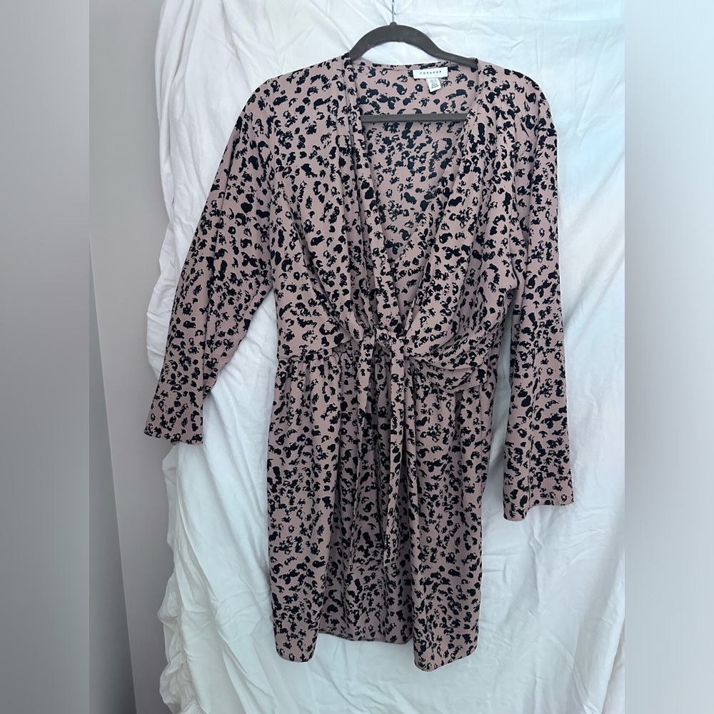 Top shop patterned dress. Women’s size 14.